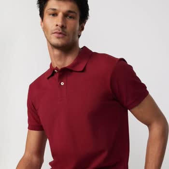 Gösterilen Renkli T-Shirtler Yerine Solmuş Ve Kullanılmış Ürünler Gönderildi