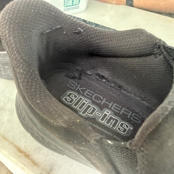 Skechers GO Walk Flex Ray Ayakkabımda 4 Ayda İç Astar Yıpranması Ve Mağazanın Hatalı Reddetme Kararı