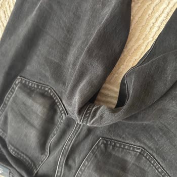 Mavi Pantolon Ve Cekette Kısa Sürede Renk Solması Ve Yıpranma Sorunu