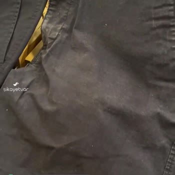 Dockers Şortta Renk Solması Ve Markanın Kabul Etmemesi