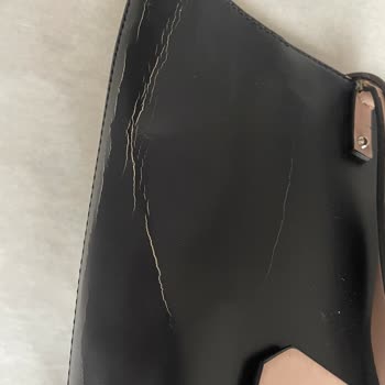 Trendyol Express Kargo Sürecinde Orijinal Guess Çantam Şiddetli Hasar Aldı Tazmin Talebi