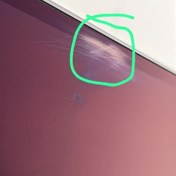 Samsung OLED TV’de Leke Ve Servis Müdahalesiyle Oluşan Çizik Şikayeti
