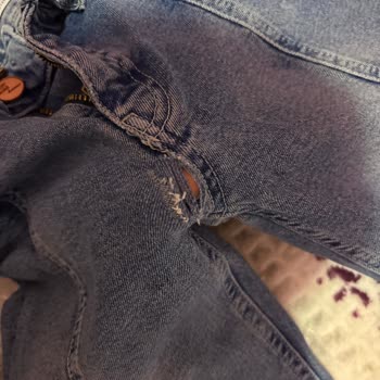 Mavi Jeanlerde Tekrarlayan Yırtılma Problemi Ve Değişim İsteği