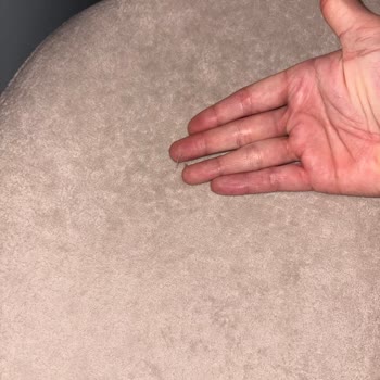 Teslimat Gecikmesi, Yanlış Kumaş Ve Deforme Olan Pati Dostu Sandalyeler Nedeniyle Mağduriyet