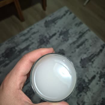 Ürün Sahte Görünümlü Ve Kokusuz Olduğu İçin İade Talebi