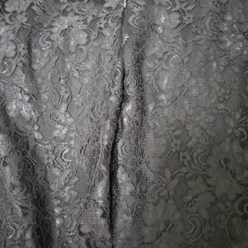 Eksik Ve Dikiş Hatası Olan Ürün, 450 TL Kargo Ücretiyle Şaşkına Çevirdi