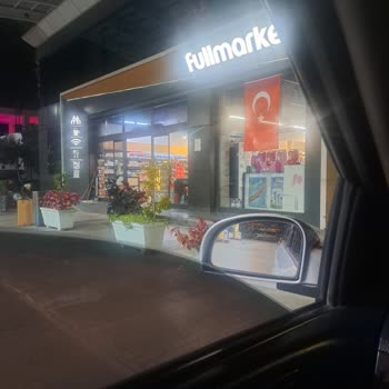 Antalya Dokuma Opet’te Gece Saatlerinde Market Açılmıyor