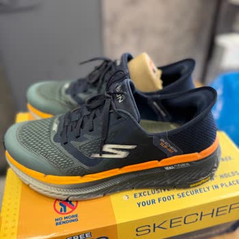 Skechers Max Cushioning Premier 2.0 Modelinde Sürekli Gıcırtı Ve İade Talebi