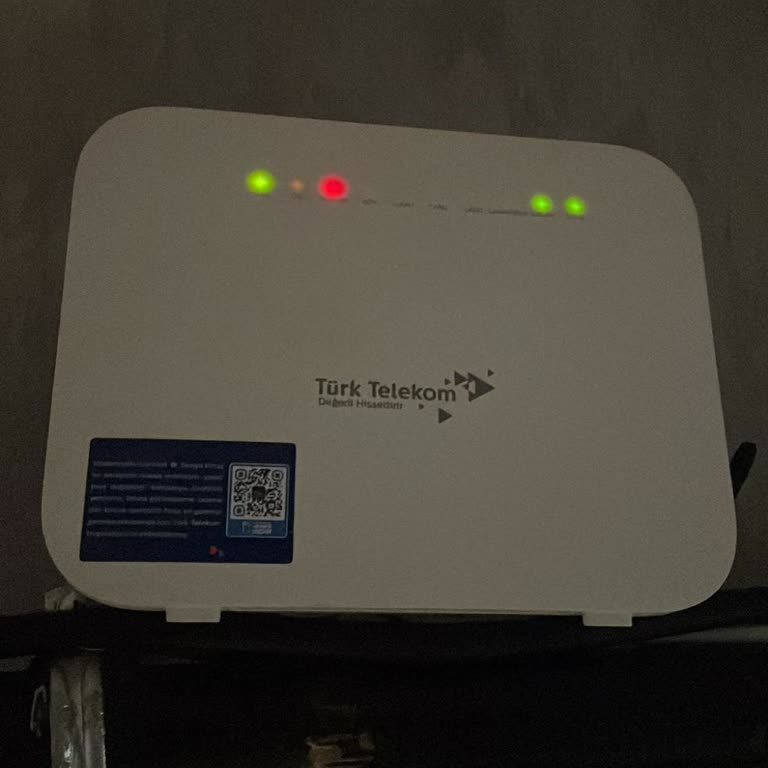 İnternet Kesintisi Ve Yanıltıcı 'Sorun Çözülmüştür' SMS'i Hakkında Şikayet