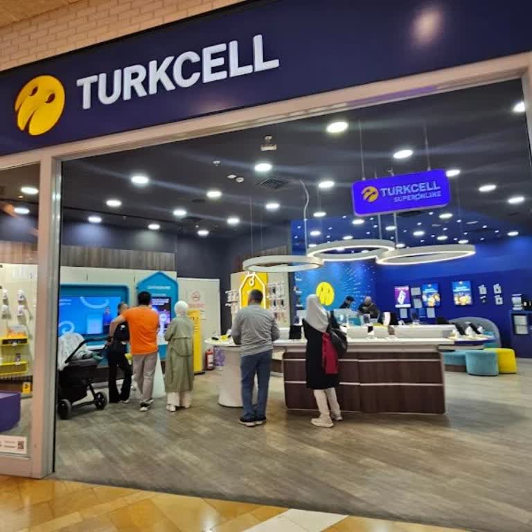 Superonline Şubelerinde Sistem Arızası Nedeniyle 120 Km Yol Ve Saatlerce Bekleme