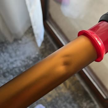 Dyson Servisi Süpürgeme Zarar Verdi