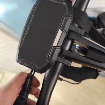 CarPlay Arızası İçin Teslim Edilen Scooter’da Yedek Parça Gecikmesi