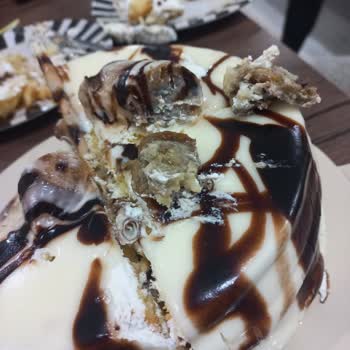 Küflenmiş Yaş Pasta, Hijyen Sorunu Ve İade Talebi