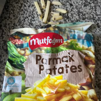 BİM Şubesinde Çürük Dondurulmuş Patates Satışı Tüketici Sağlığını Tehdit Ediyor