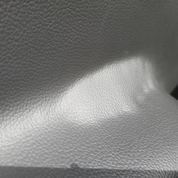Ford Kuga 2019 İç Döşeme Deformasyonu İçin Garanti Dışı Şikayet Ve Şeffaflık Talebi