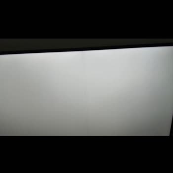 Panelde Toz Çizgileri Ve Garanti Reddi: TV Değişim Talebi