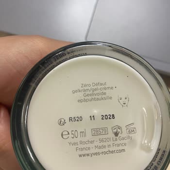 Yves Rocher Sebo Active Clear Yüz Kremi Cildimde Şiddetli Yağlanma Ve Sivilcelere Yol Açtı
