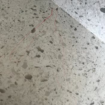 Şanlıurfa Karaköprü'de Çatlayan Ve Solan Tezgahın Ücretsiz Değişimi Talebi