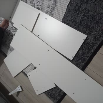 Yanlış Renk Gönderilen TV Ünitesi İçin Hızlı İade Ve Ücretsiz Geri Alım Talebi