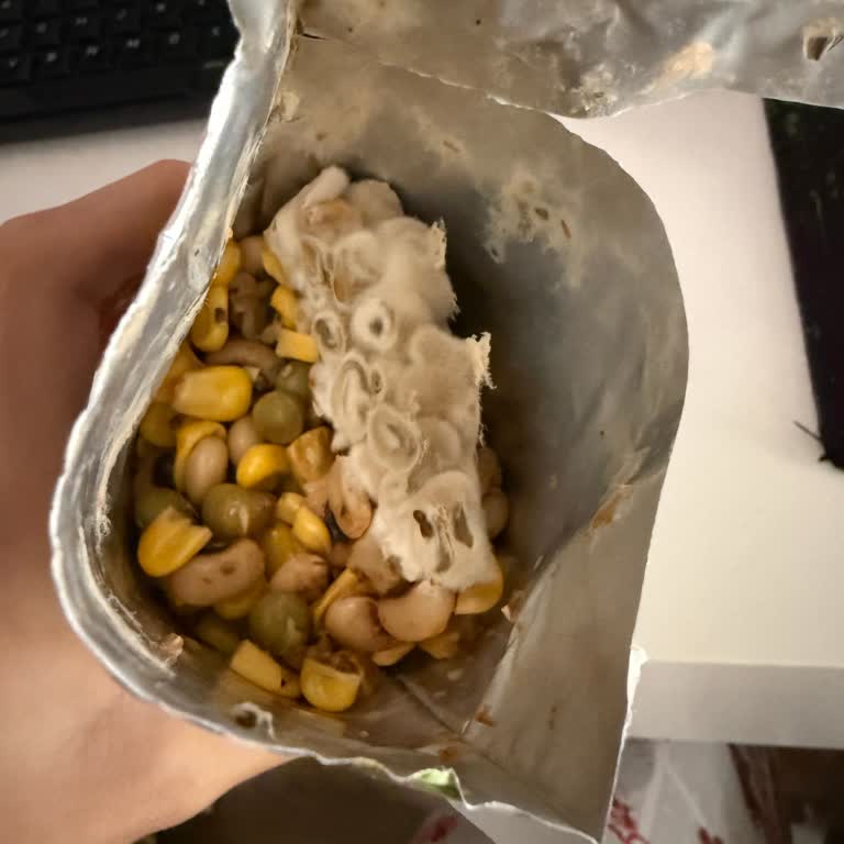 Yayla Markasının Küflü Salata Topping Ürünü Sağlık Ve Güven Sorunu