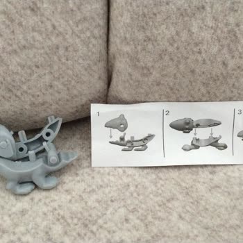 Ozmo Dino Ürünlerinde Kırık Ve Tekrarlanan Oyuncaklar Hayal Kırıklığı Yaratıyor