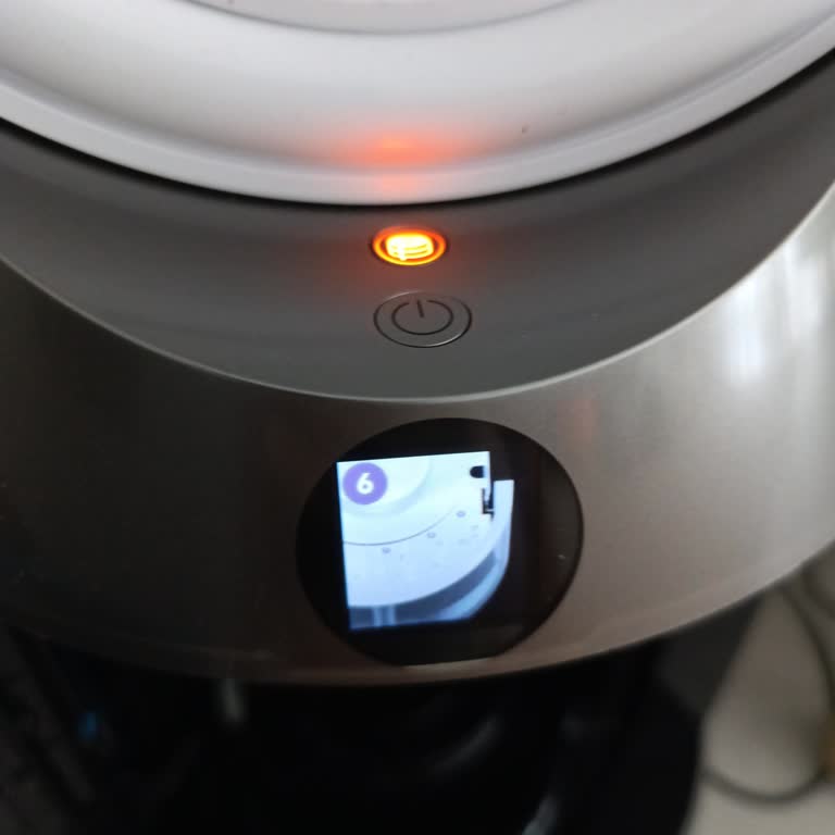 Dyson Hava Temizleyicisinin Temizlik Döngüsü Uzun Sürüyor Ve Garanti Kapsamı Dışı İddia Ediliyor