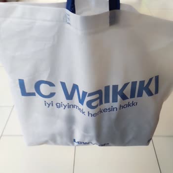 LCW Mağazasında Logolu Torba Ücretlendirmesi Ve Şeffaf Olmayan Bilgilendirme Şikayeti