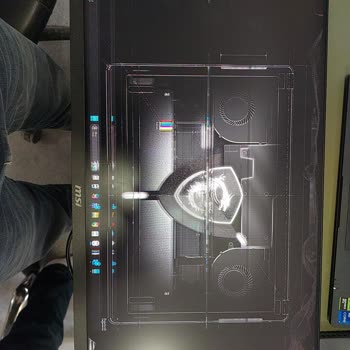 UPS Teslimatındaki Kırık MSI Monitörün Hemen Değiştirilmesi Gerekiyor
