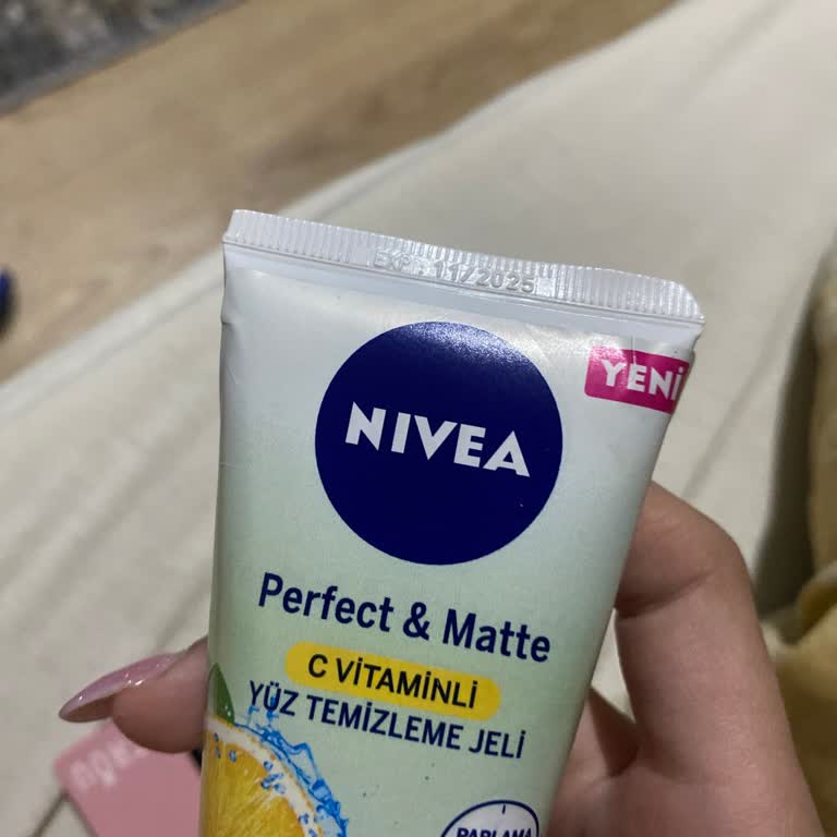 Süre Geçmiş Cilt Ürünü Satışı Tüketici Güvenliğini Tehlikeye Atıyor