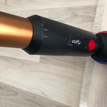 Dyson Servisinin Hasar İddiası Müşteriyi Güvensiz Bıraktı