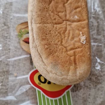 UNO Marka Tam Buğday Sandviç Ekmeğinde Küf Ve Sağlık Riski, Şikayetlere Cevap Gelmemesi
