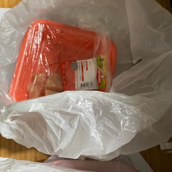 Gross On2 Şubesinde Bozuk Tavuk Ürünü Ve Olumsuz Müşteri Tutumu