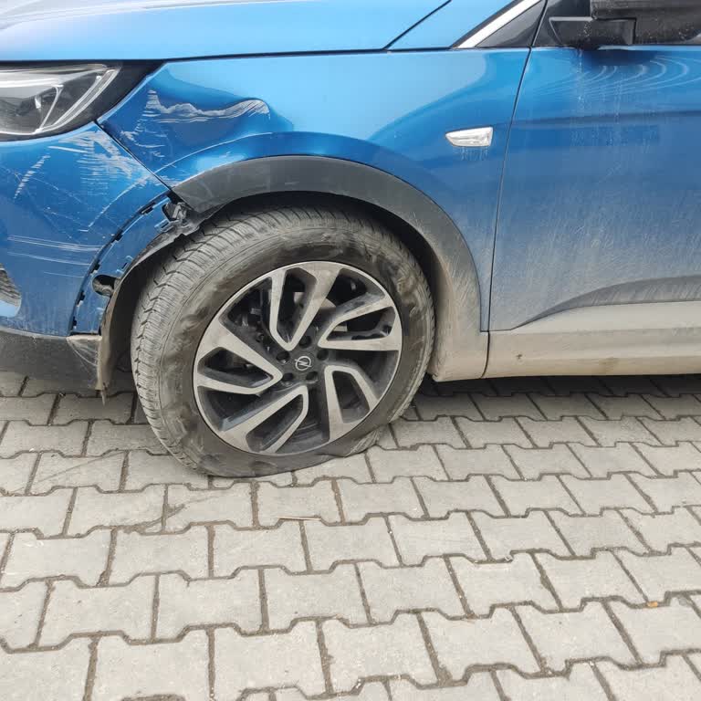 Lastik Ödemesi Alınmadı Ve Eksper Tarafından Cevapsız Bırakıldım