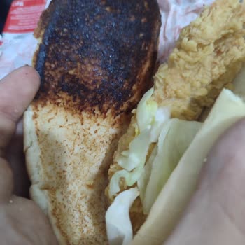 Yanık Ekmek Ve Eksik Turşu Domates Tekrarı Müşteri Memnuniyetsizliğine Yol Açtı