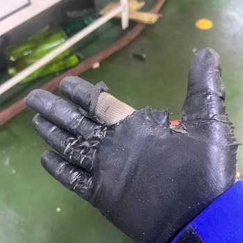Wurth Eldivenleri İlk Kullanımda Çabuk Yırtılıyor