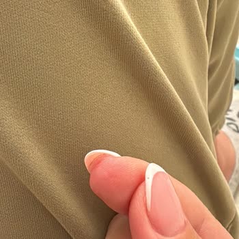 Kalitesiz Protez Tırnak Ve Cevapsız İşletme İade Talebi