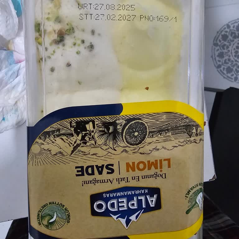 Alpedo Limonlu Dondurması Bozuk, Yenisi Talep Ediliyor