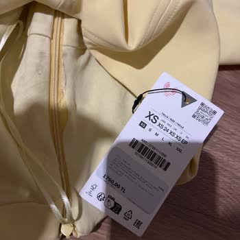 Zara’dan Defolu Elbise Gönderimi Ve 1 Haziran’a Kadar Yenisi İçin Acil Çözüm Talebi
