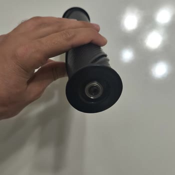 Bosch Unlimited 7 Şarjlı Süpürge LED'li Döner Başlığının Tasarım Hatası Ve Ücretsiz Değişim Talebi