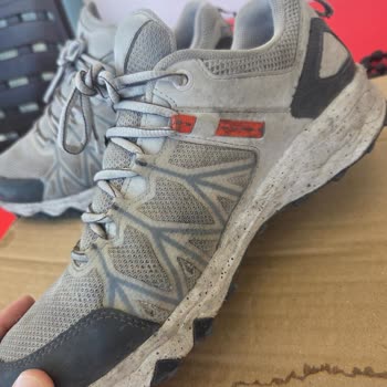 Columbia Peakfreak 2 Ayakkabısının 6 Ayda Su Alması Ve Yırtılması: Dayanıklılık Sözleri Boşta