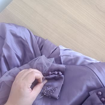 6XL Bedeninde Yanlış Gönderilen Ayıplı Abiye İçin Tam İade Talebi
