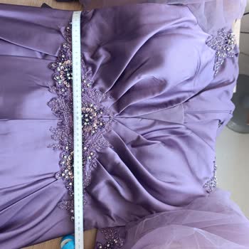 6XL Bedeninde Yanlış Gönderilen Ayıplı Abiye İçin Tam İade Talebi