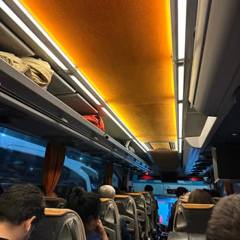 Truva Turizm Otobüsü Gelmedi Ve Eski Bakımsız Araçta Güvensiz Yolculuk