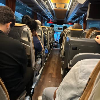 Truva Turizm Otobüsü Gelmedi Ve Eski Bakımsız Araçta Güvensiz Yolculuk