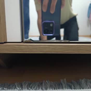Montaj Hatası Nedeniyle Kırılan Gardırop Kapakları İçin Garanti Kapsamında Ücretsiz Onarım Talebi