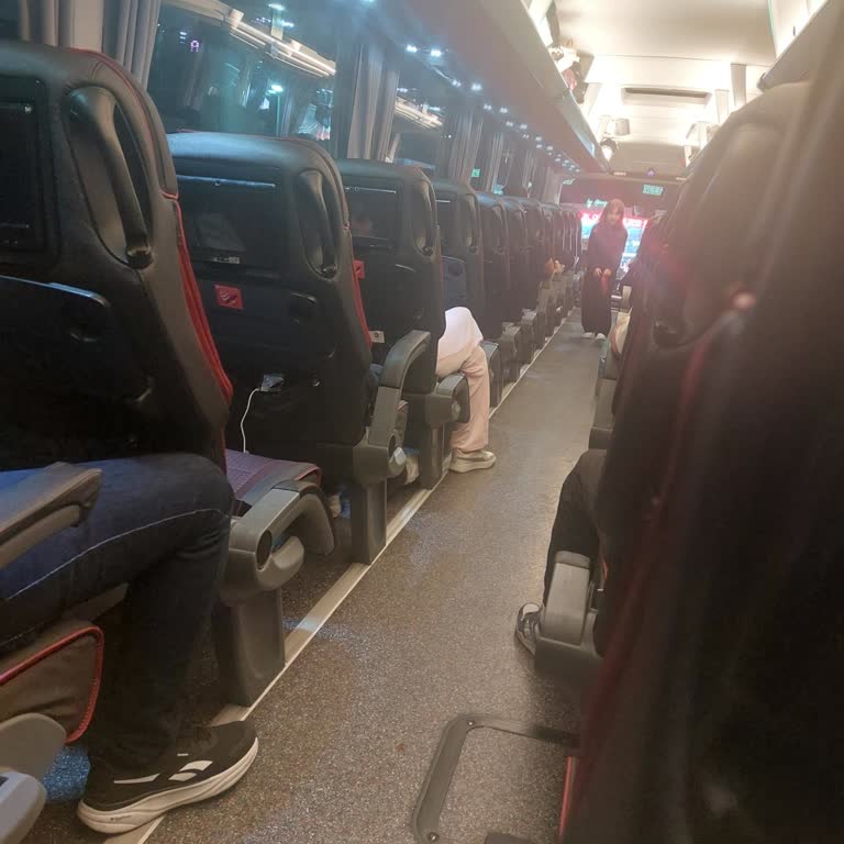 Geciken Otobüs Ve Açıklama Eksikliği Nedeniyle Biletim Yandı