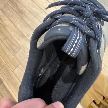 Su Geçirmez Ve Garantili Skechers Ayakkabısının Kısa Sürede Deforme Olması Ve İade Reddi