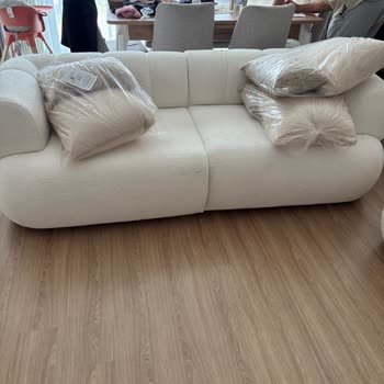 Lekeli Ve Yanlış Yastıklı Koltuk Takımı İçin Ürün Değişimi Talebi