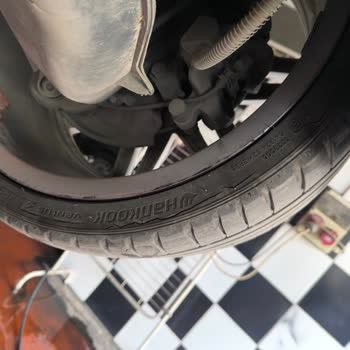 Kısa Kullanımda Çatlayan Hankook Lastiklerde Garanti Değişim İsteği