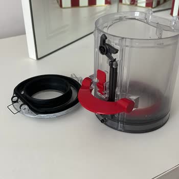 Dyson Süpürge Kırıldı, Tamir Ücret Talebi Ve Destek Eksikliği